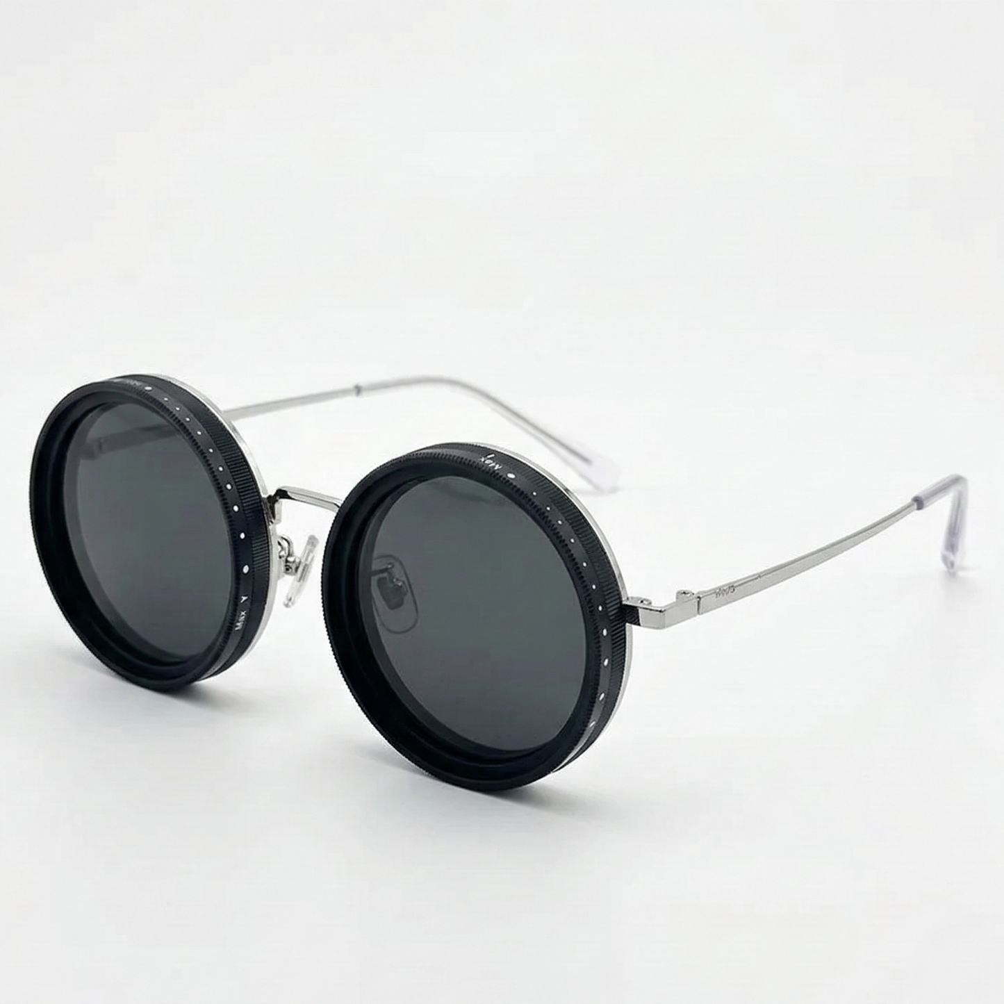 Eclipse Round – Classic Series BLACK / SILVER